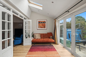 Photo 18- click for photo gallery